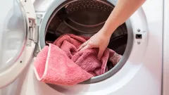 Havlularınızı Gerçekten Nasıl Yıkamalısınız? %90 Kişi Yanlış Yapıyor
